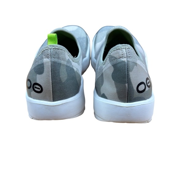EUC OOFOS Women’s OOMG EEZEE LOW LTD Camo lightweight Slip-On Shoes Sz 6 - Picture 3 of 10